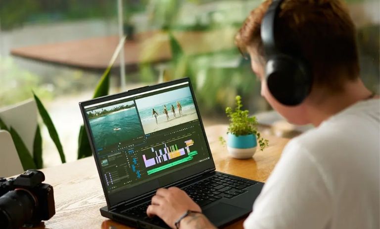 بهترین لپ‌تاپ برای تدوین ویدئو و تولید محتوا در سال ۲۰۲۶